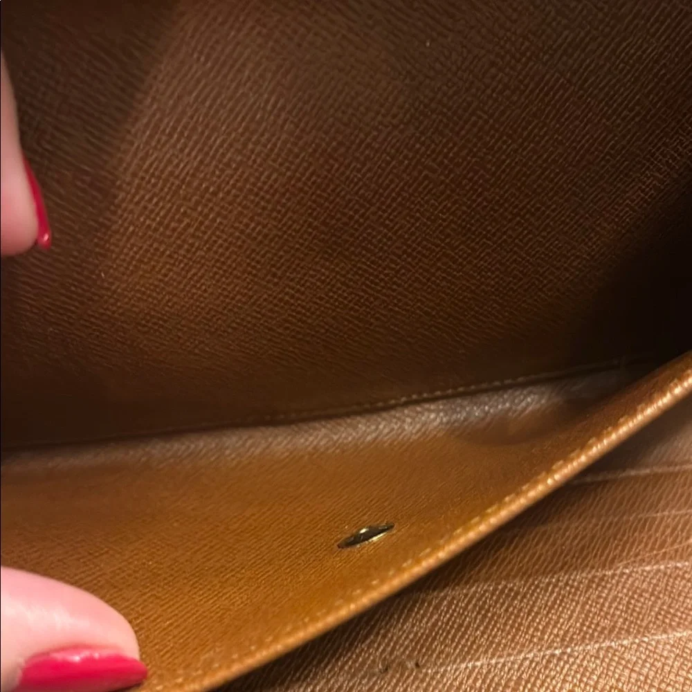 🚫🚫SOLD🚫🚫 LV Wallet w/COA - Picture 7 of 12